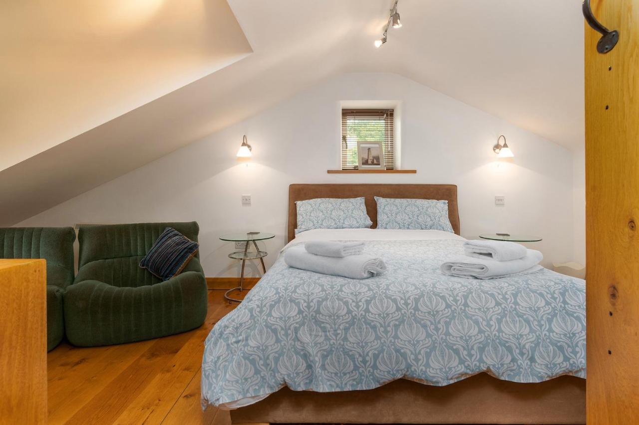 Finest Retreats - The Cottage - Luxury 1 Bed Cottage Rhydymwyn エクステリア 写真